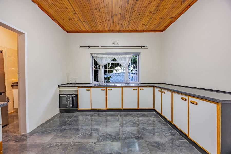 4 Bedroom Property for Sale in Mowbray Western Cape